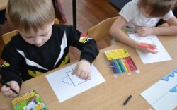 �������