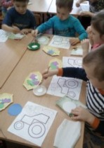 �������